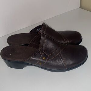 Clarks Brown Leather Mule Slip-On size 11M